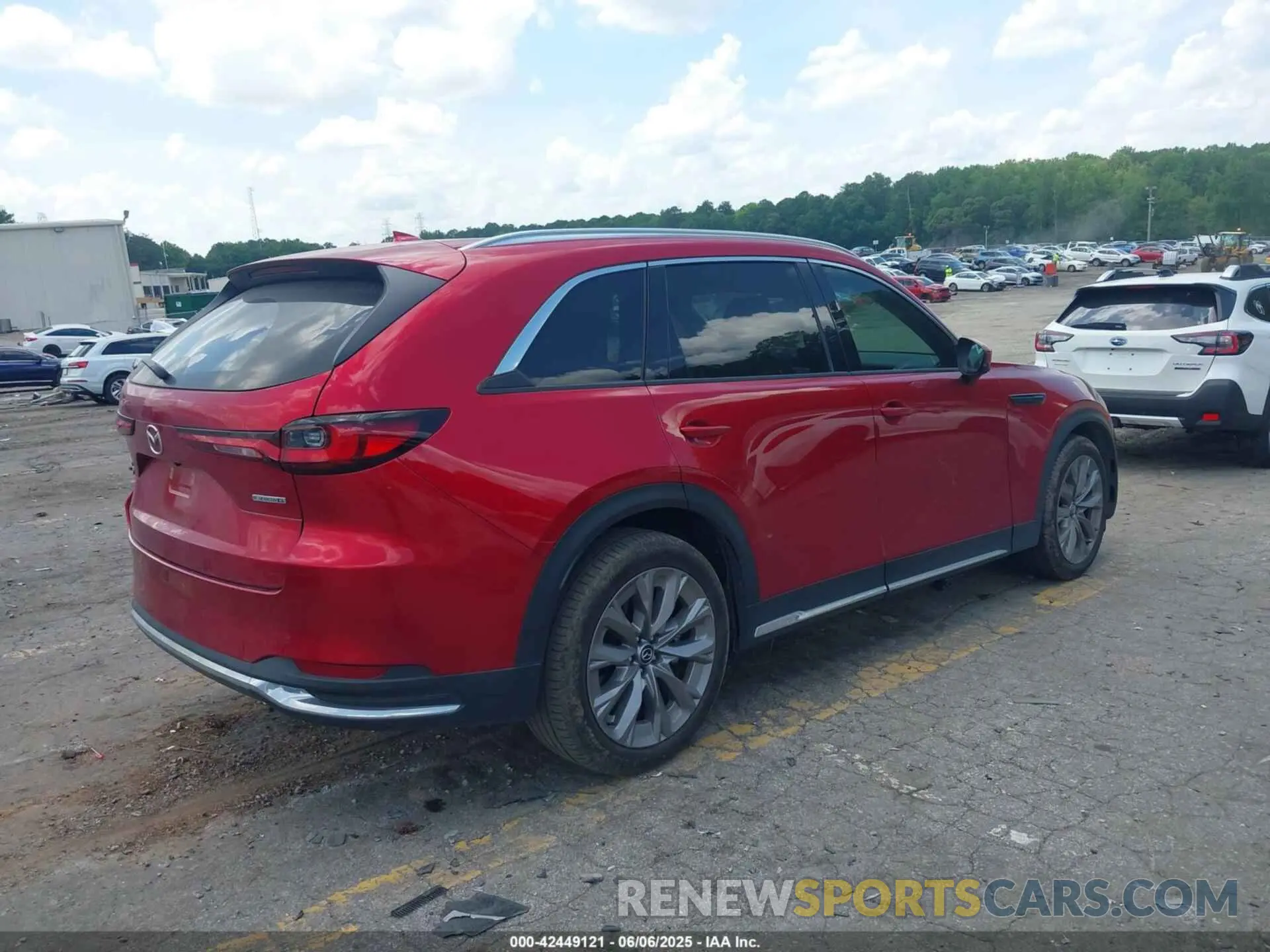 4 Photograph of a damaged car JM3KKDHD1R1130031 MAZDA CX-90 2024