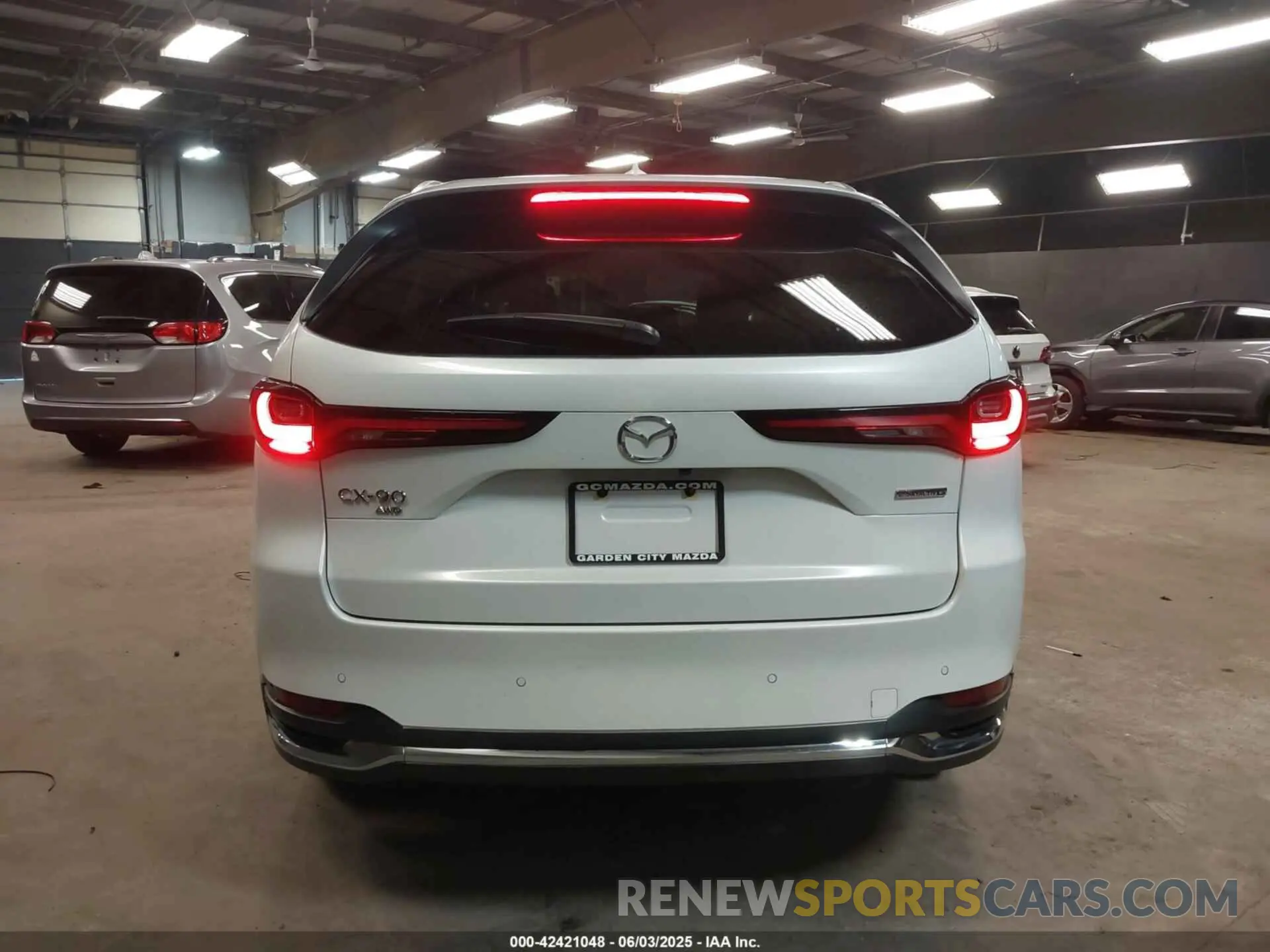 16 Photograph of a damaged car JM3KKDHD2R1173356 MAZDA CX-90 2024