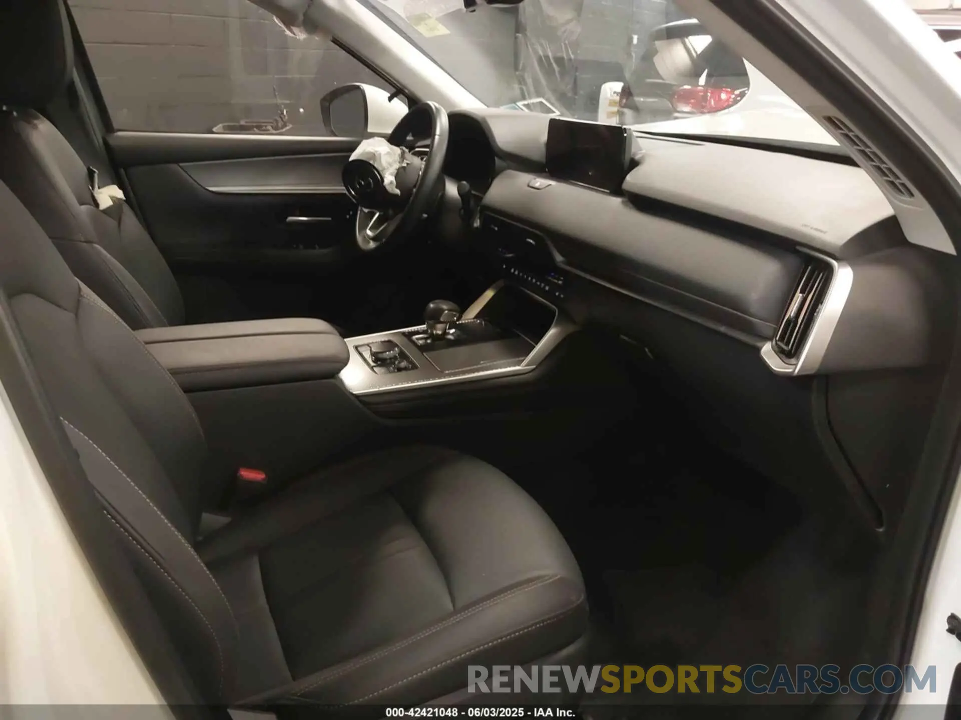 5 Photograph of a damaged car JM3KKDHD2R1173356 MAZDA CX-90 2024