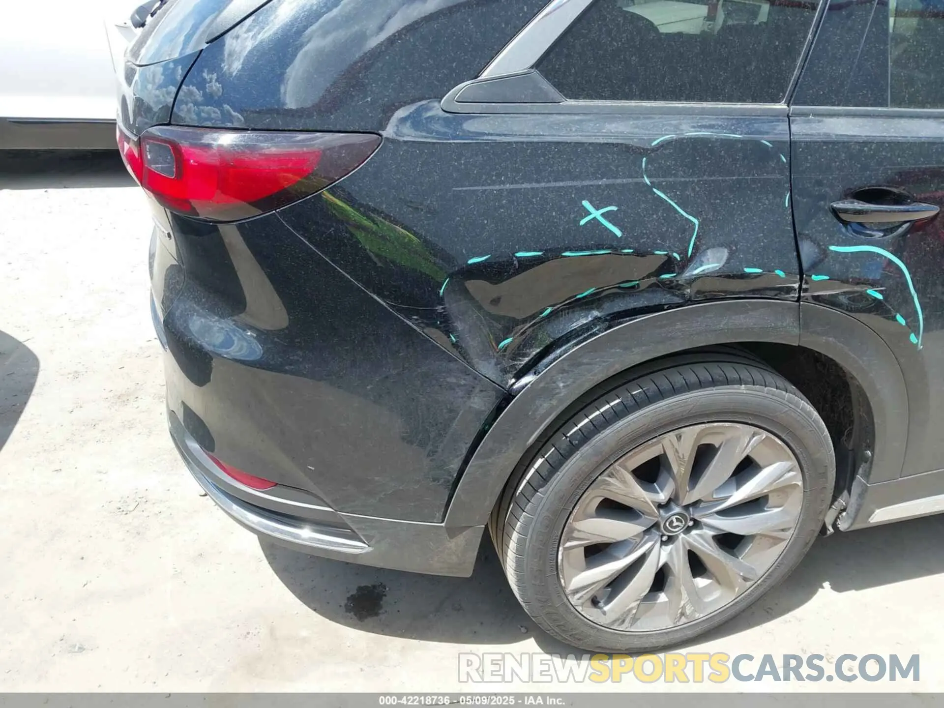 6 Photograph of a damaged car JM3KKDHD7R1121317 MAZDA CX-90 2024