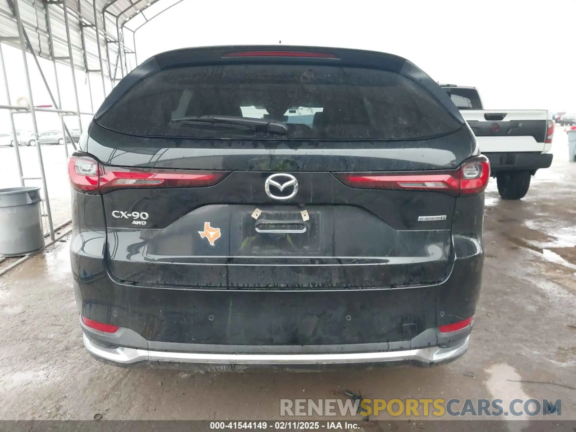 17 Photograph of a damaged car JM3KKDHD7R1128008 MAZDA CX-90 2024