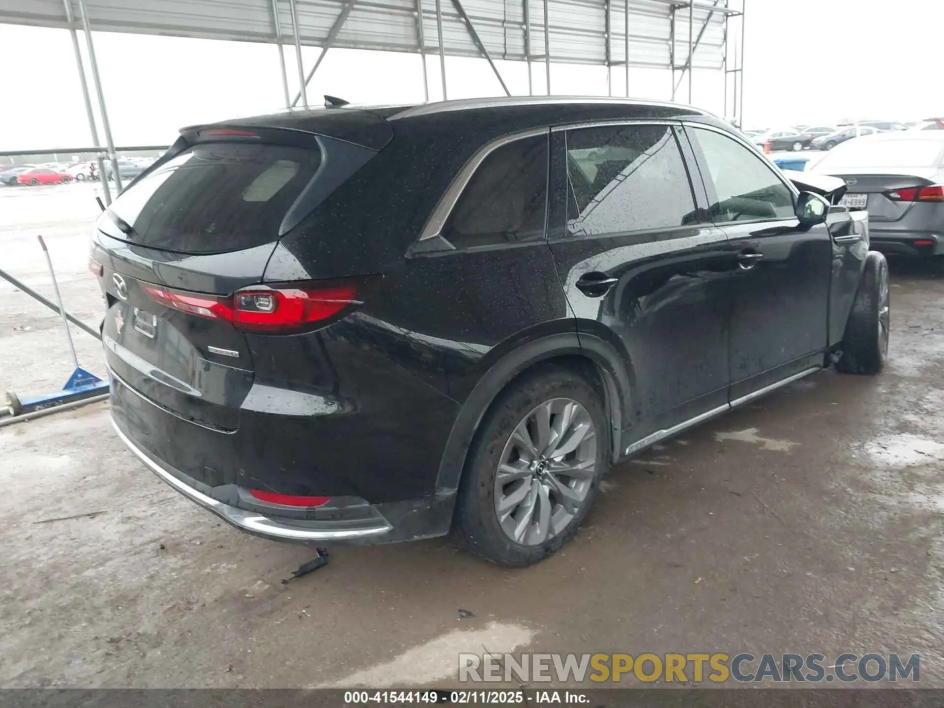 4 Photograph of a damaged car JM3KKDHD7R1128008 MAZDA CX-90 2024