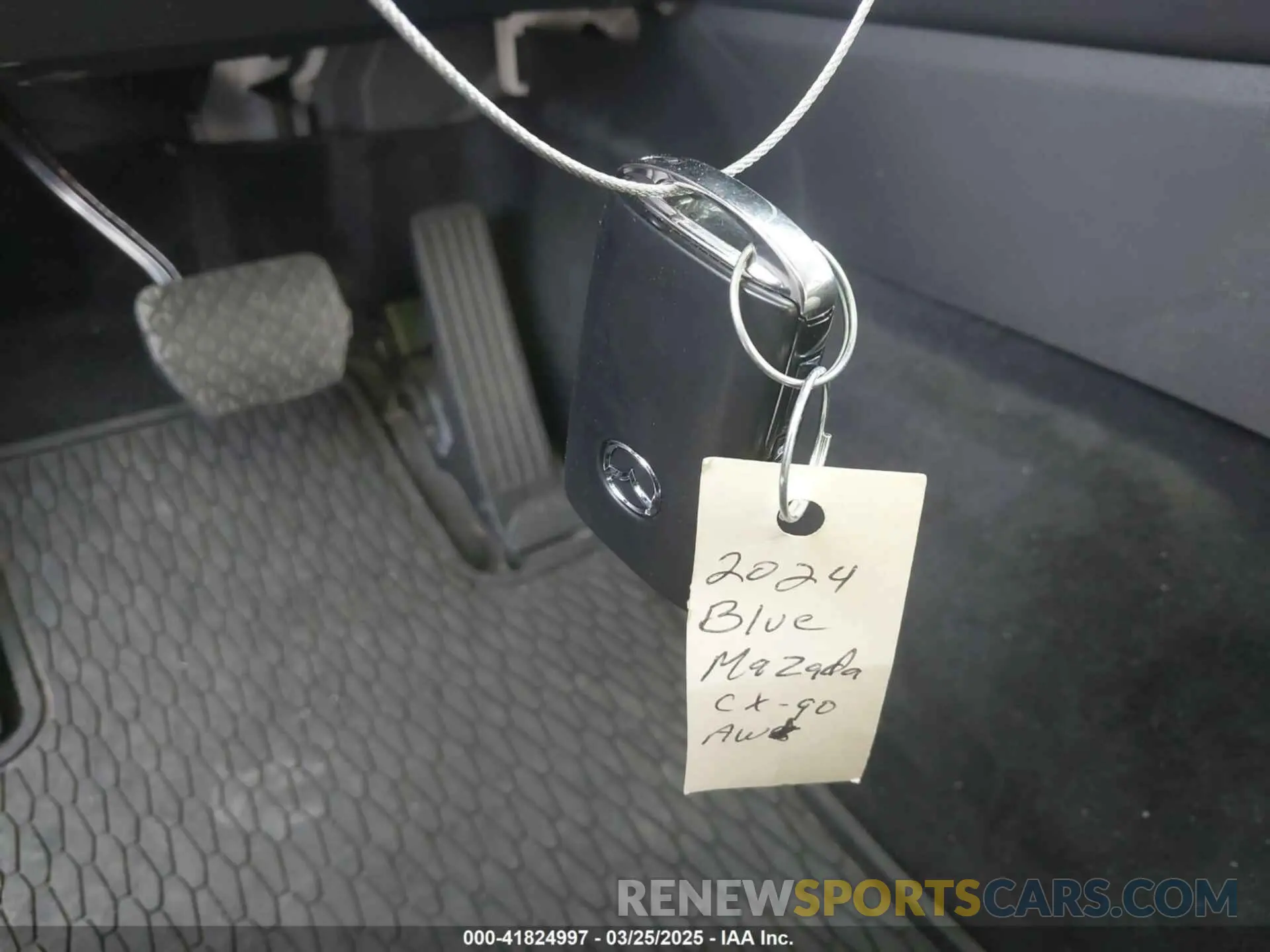 11 Photograph of a damaged car JM3KKDHD7R1172400 MAZDA CX-90 2024