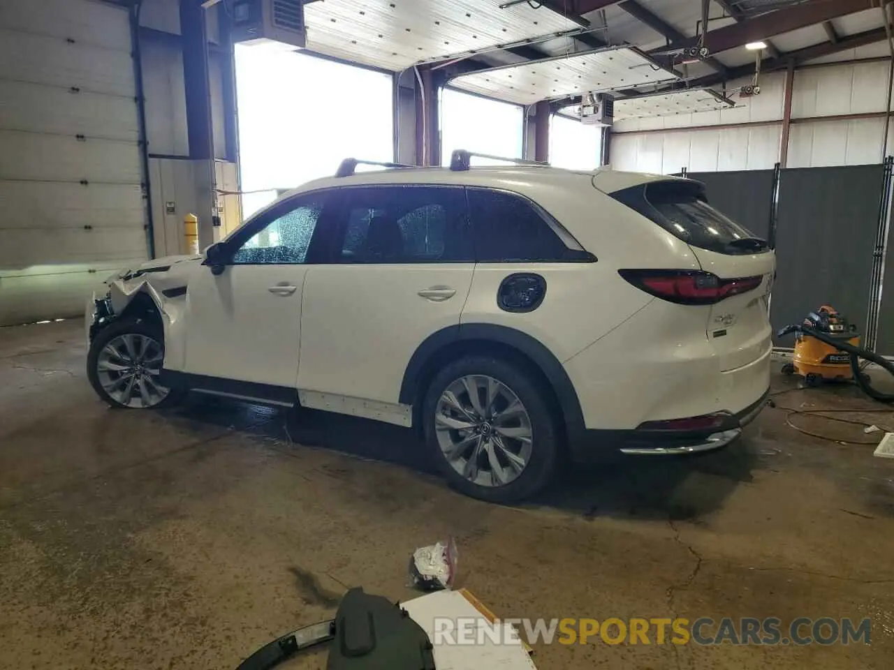 2 Photograph of a damaged car JM3KKDHD8R1184233 MAZDA CX-90 2024