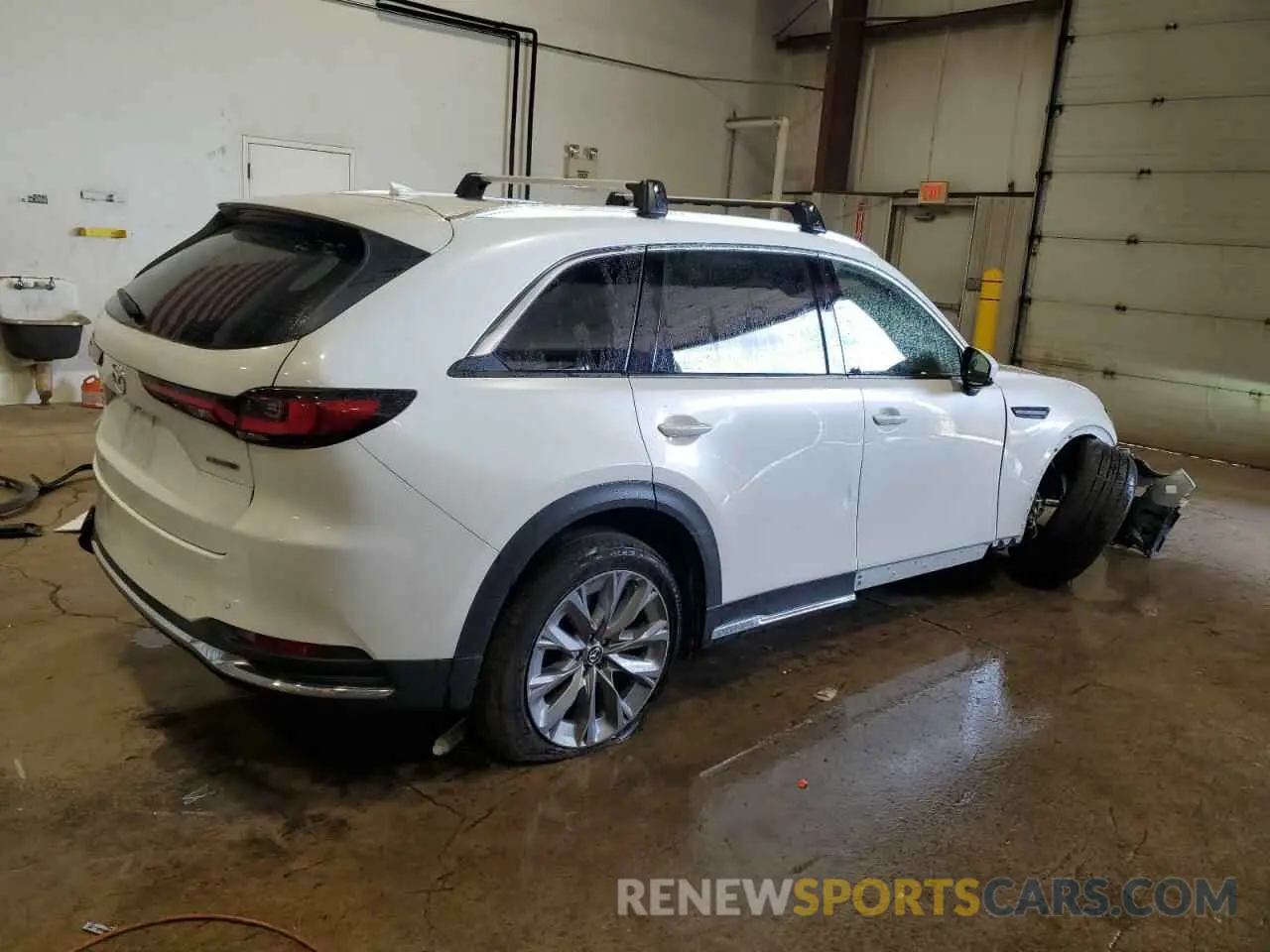 3 Photograph of a damaged car JM3KKDHD8R1184233 MAZDA CX-90 2024