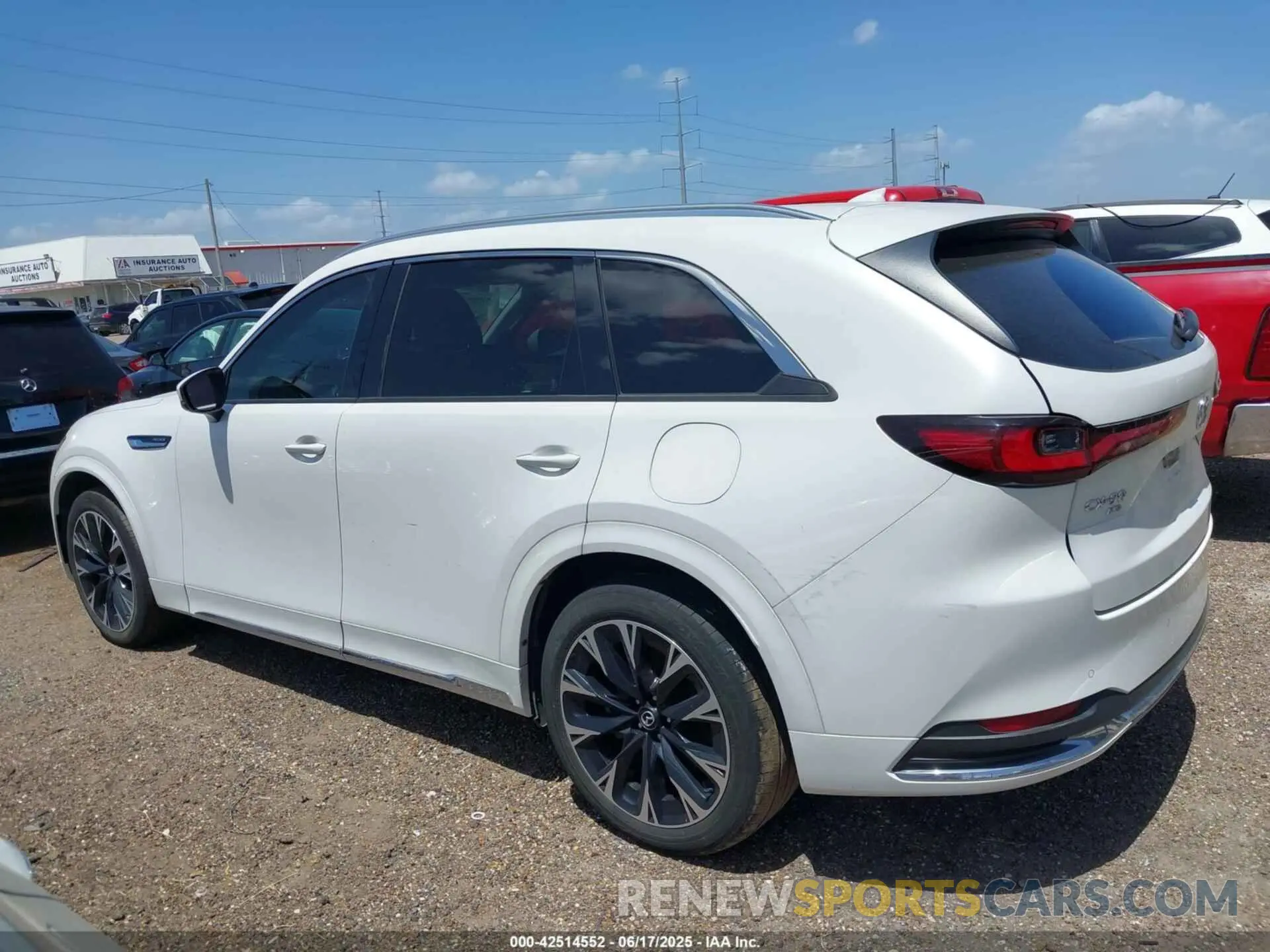 14 Photograph of a damaged car JM3KKEHC1R1106633 MAZDA CX-90 2024