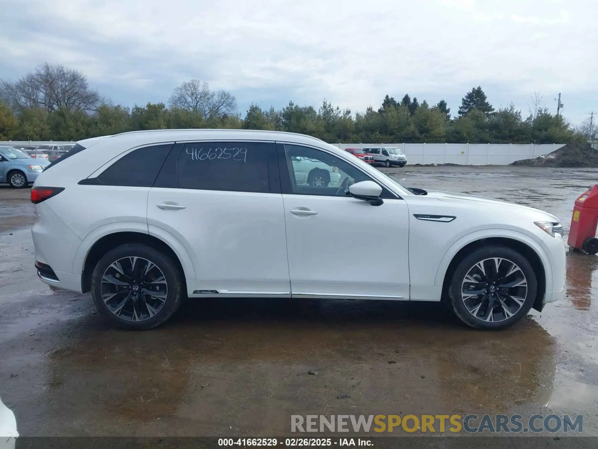 13 Photograph of a damaged car JM3KKEHC1R1176813 MAZDA CX-90 2024