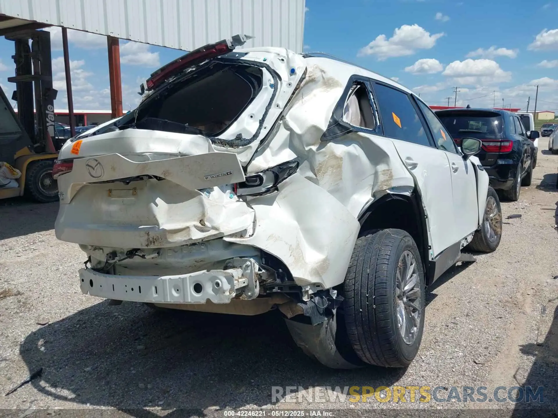 4 Photograph of a damaged car JM3KKAHD4S1195055 MAZDA CX-90 2025