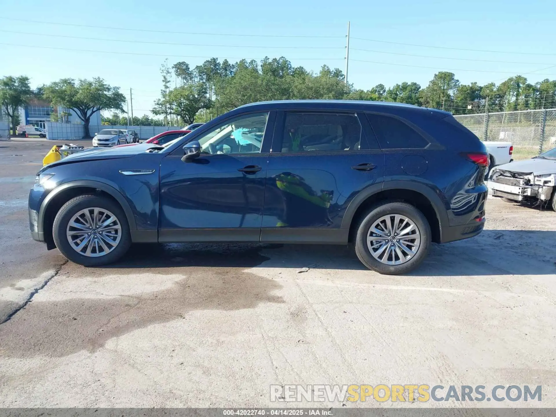 14 Photograph of a damaged car JM3KKBHD3S1217326 MAZDA CX-90 2025