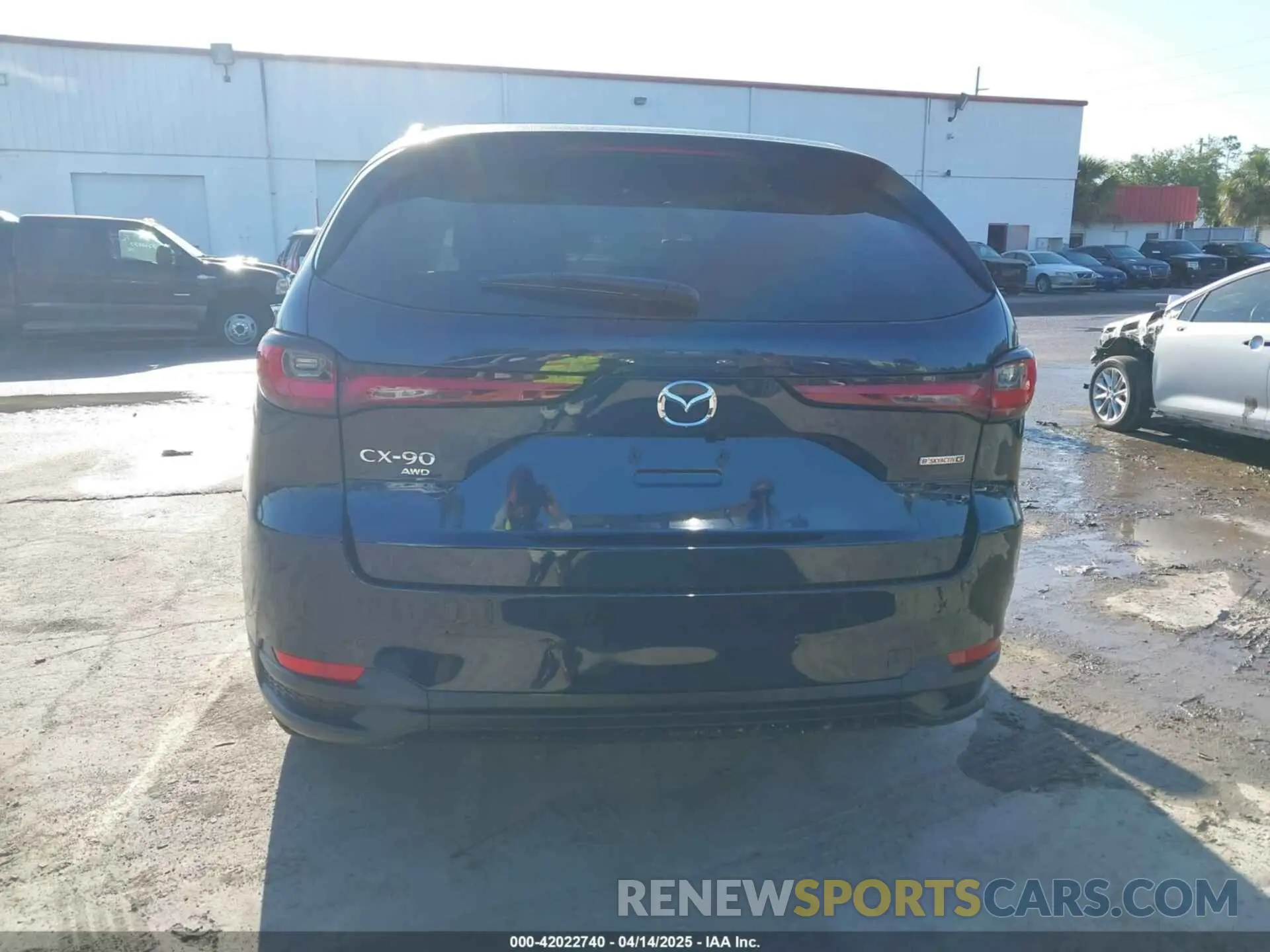 16 Photograph of a damaged car JM3KKBHD3S1217326 MAZDA CX-90 2025