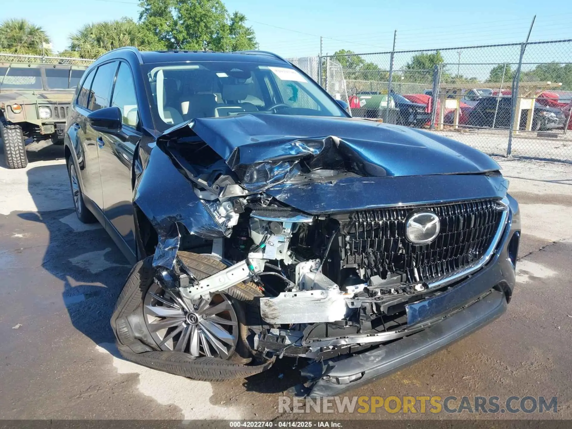 6 Photograph of a damaged car JM3KKBHD3S1217326 MAZDA CX-90 2025
