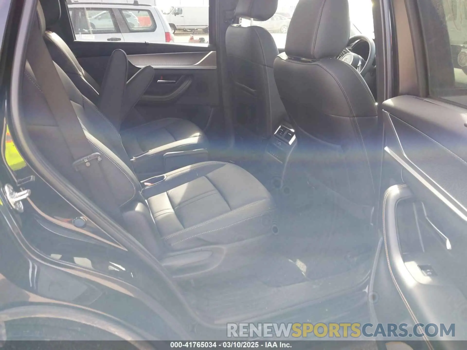 8 Photograph of a damaged car JM3KKCHD1S1221462 MAZDA CX-90 2025