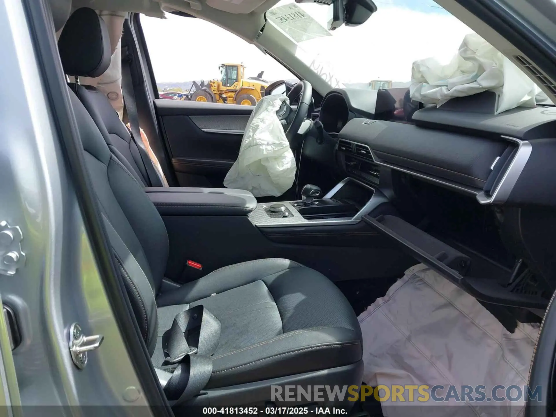 5 Photograph of a damaged car JM3KKCHD9S1207261 MAZDA CX-90 2025