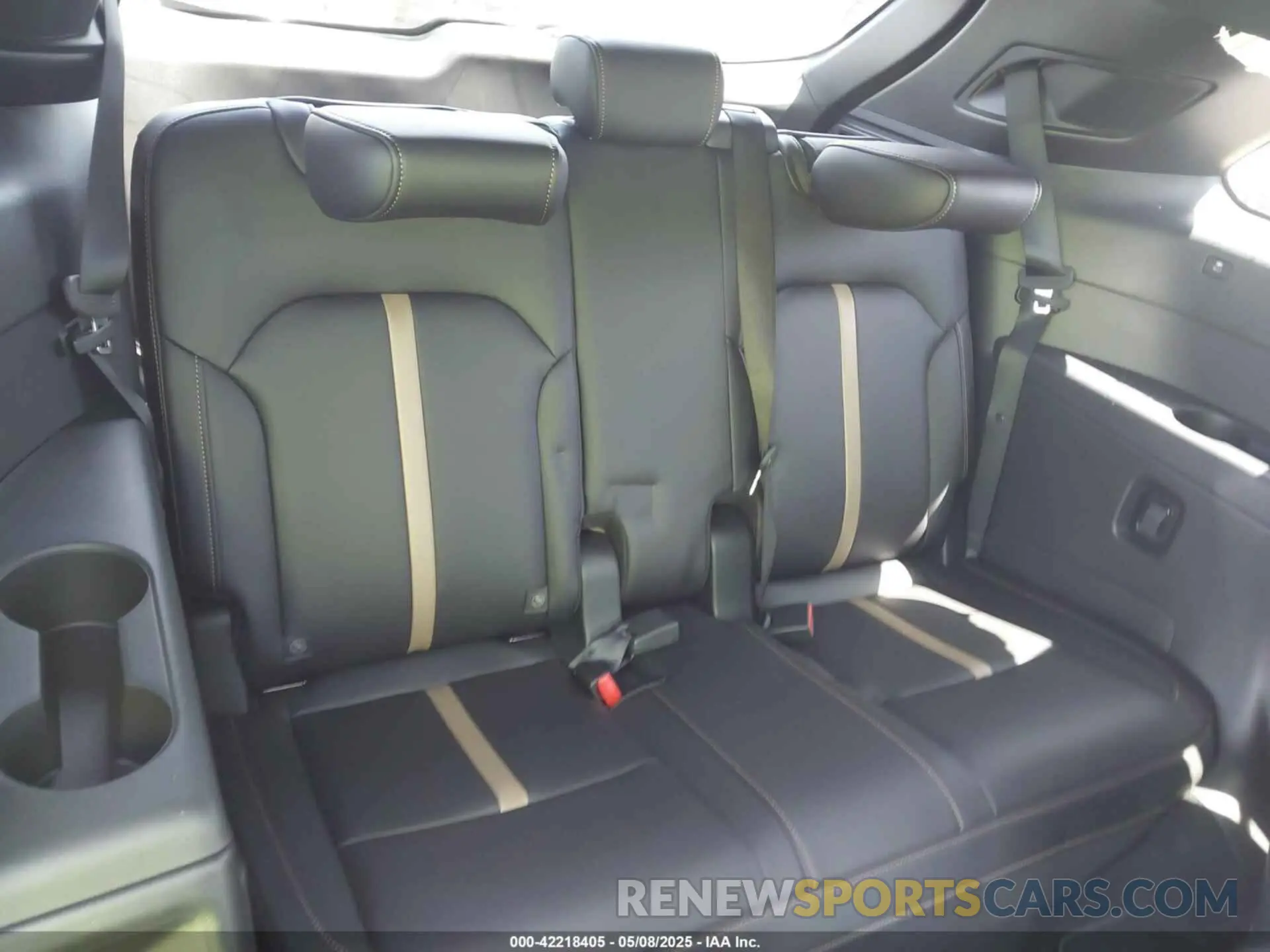 17 Photograph of a damaged car JM3KKEHD1S1228777 MAZDA CX-90 2025
