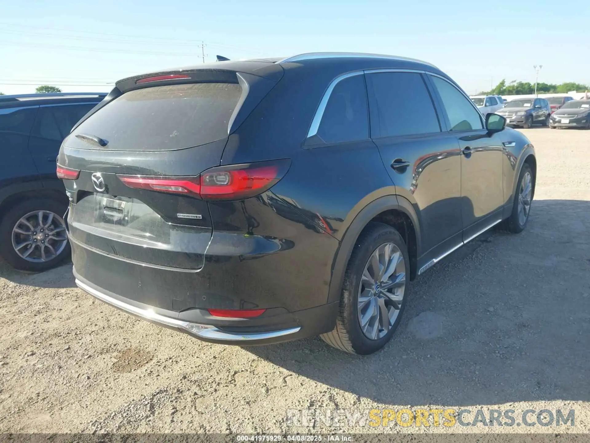 4 Photograph of a damaged car JM3KKEHD4S1218194 MAZDA CX-90 2025