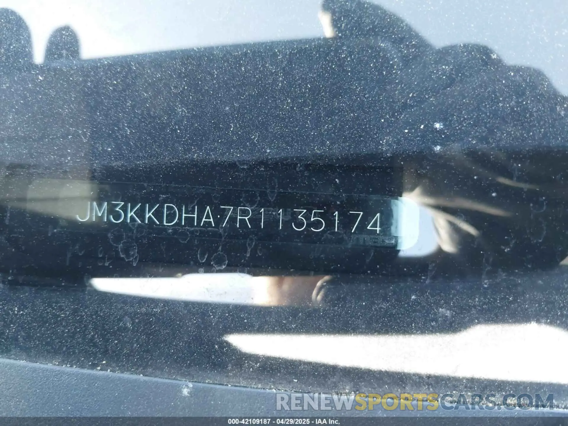 17 Photograph of a damaged car JM3KKDHA7R1135174 MAZDA CX-90 PHEV 2024