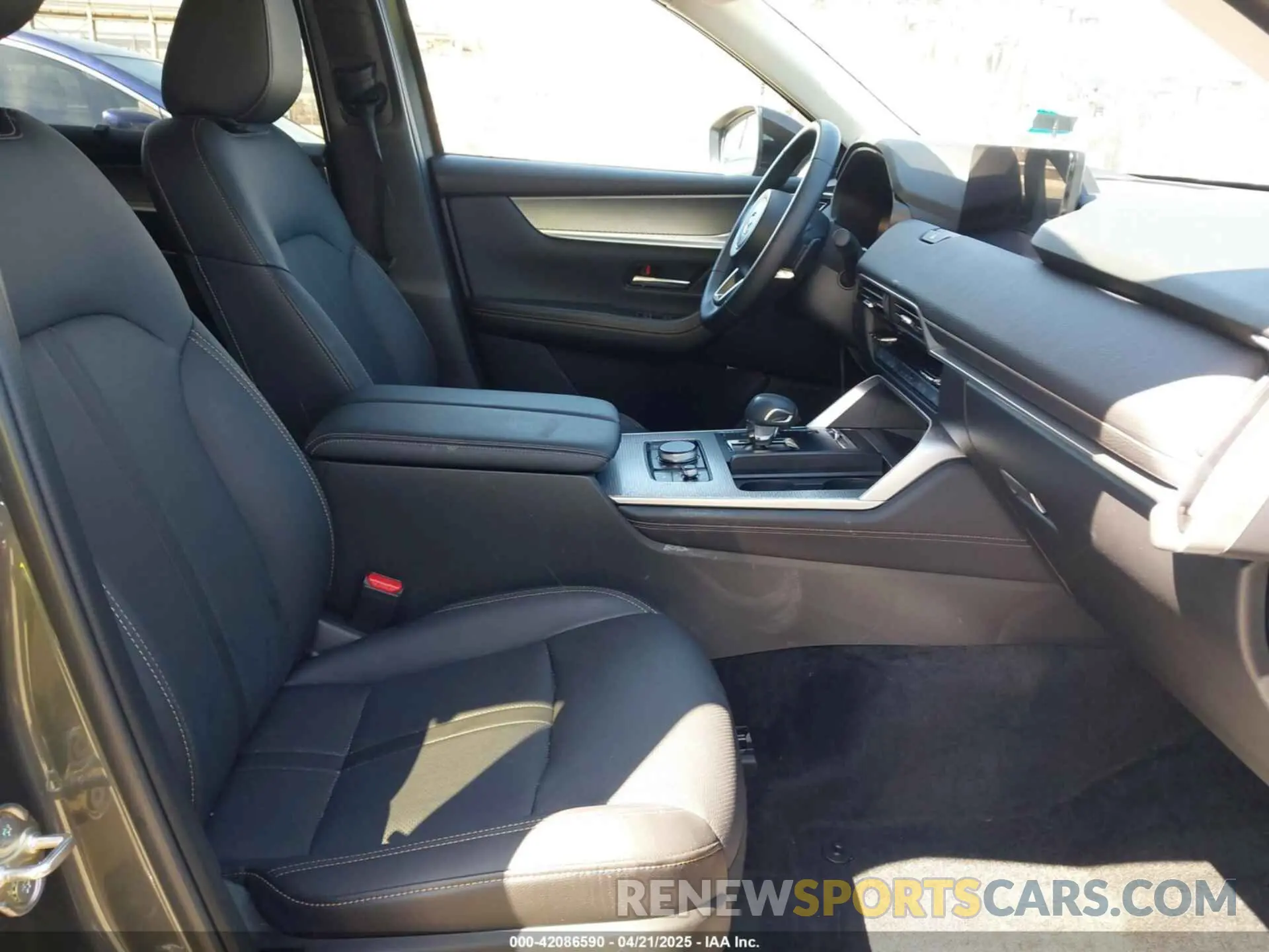 5 Photograph of a damaged car JM3KKCHAXS1206996 MAZDA CX-90 PHEV 2025