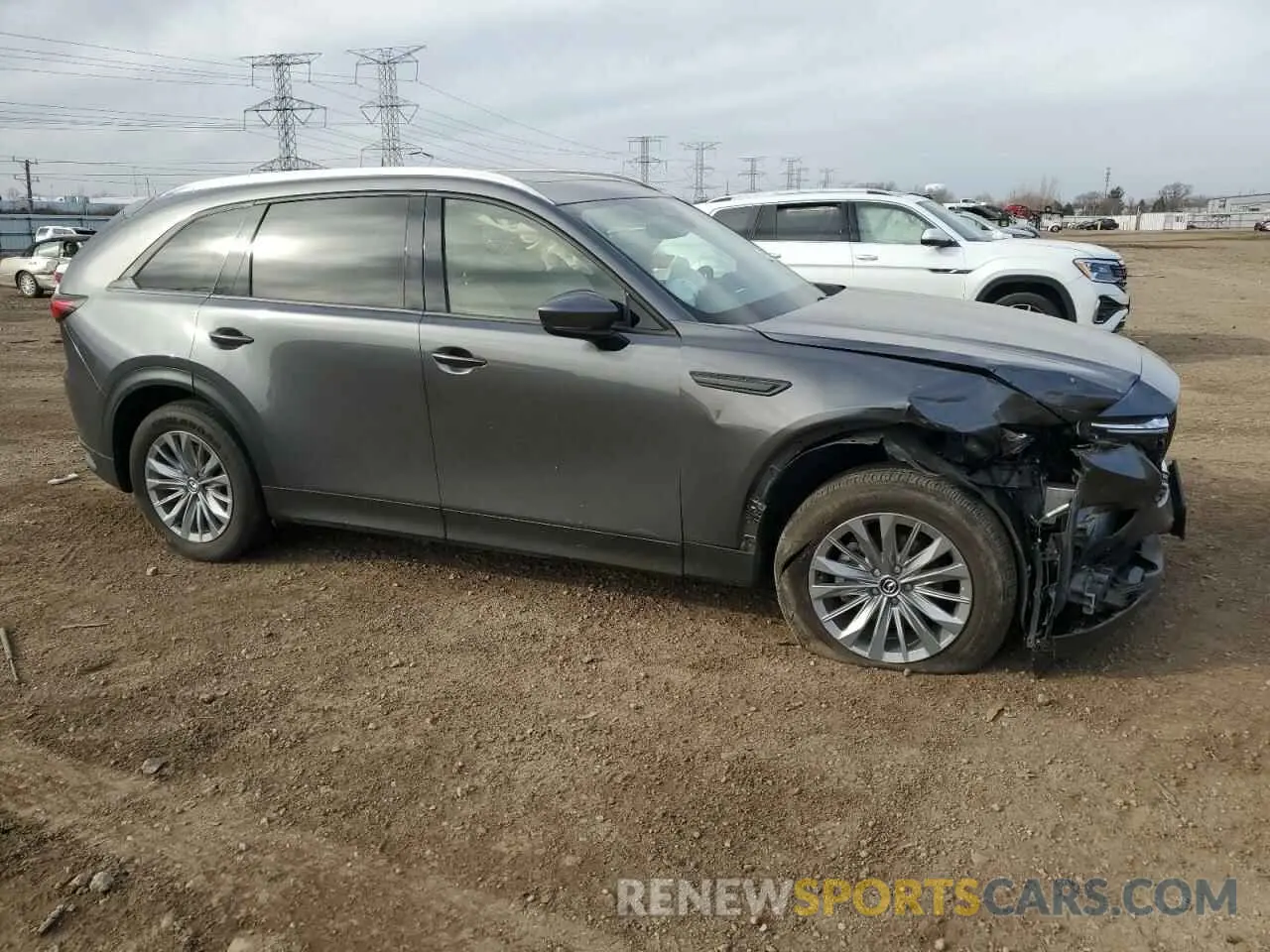 4 Photograph of a damaged car JM3KKBHD1R1114139 MAZDA CX-90 PREF 2024