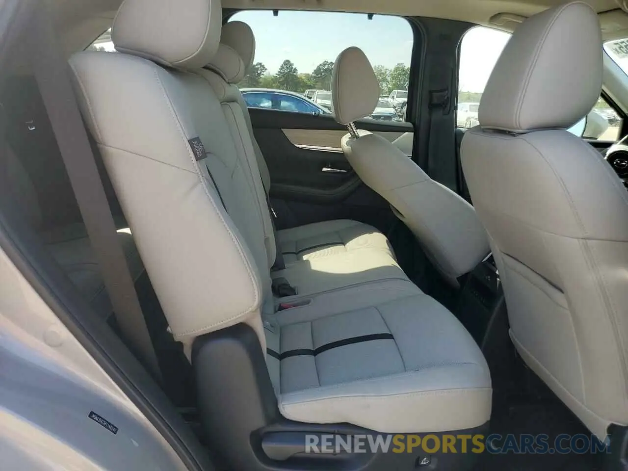 11 Photograph of a damaged car JM3KKBHD3R1168249 MAZDA CX-90 PREF 2024