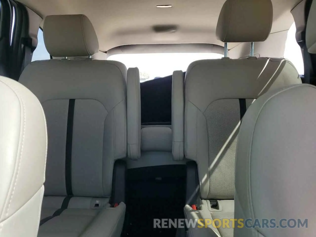 10 Photograph of a damaged car JM3KKBHDXR1172699 MAZDA CX-90 PREF 2024