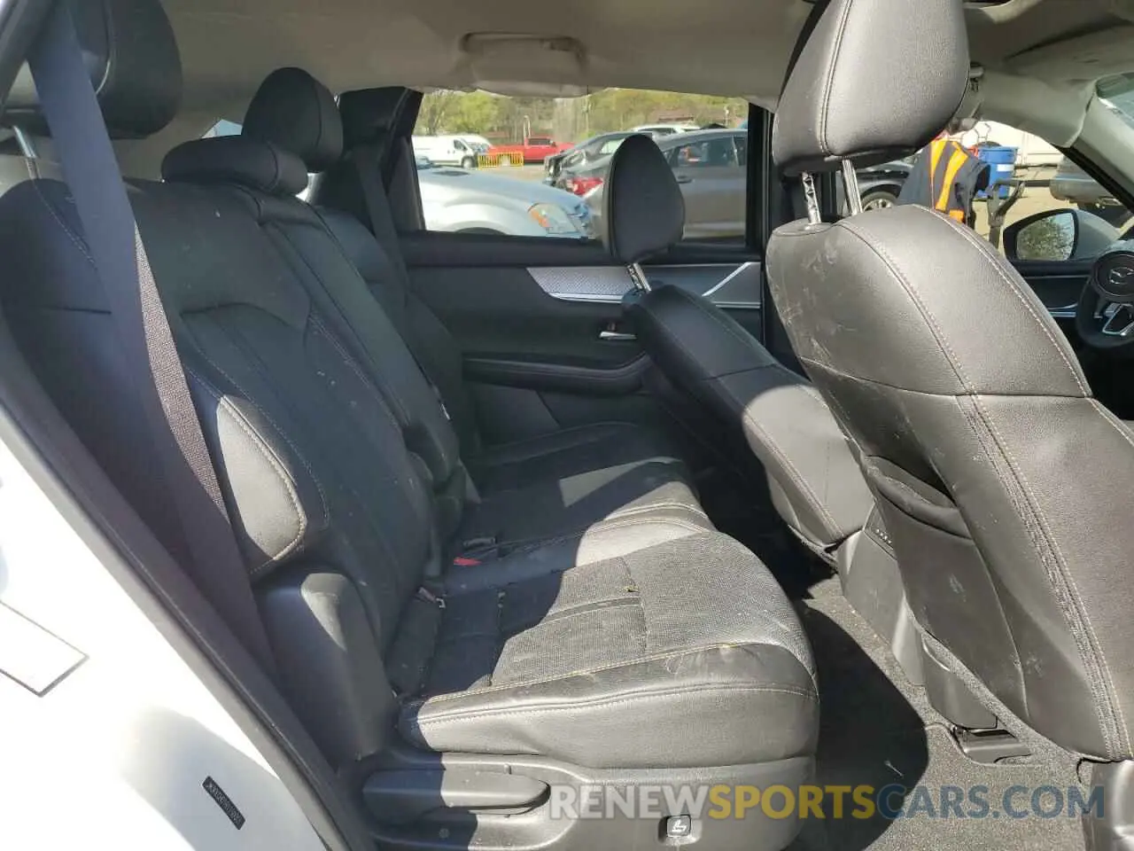 10 Photograph of a damaged car JM3KKCHD1R1150001 MAZDA CX-90 PREF 2024