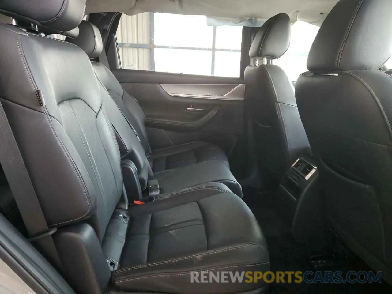 11 Photograph of a damaged car JM3KKCHDXR1123637 MAZDA CX-90 PREF 2024