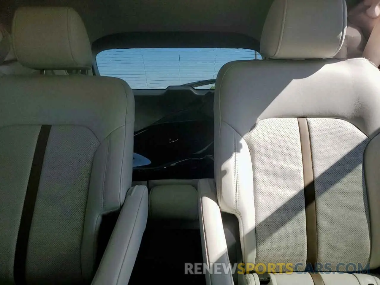 10 Photograph of a damaged car JM3KKEHD5R1105848 MAZDA CX-90 PREM 2024