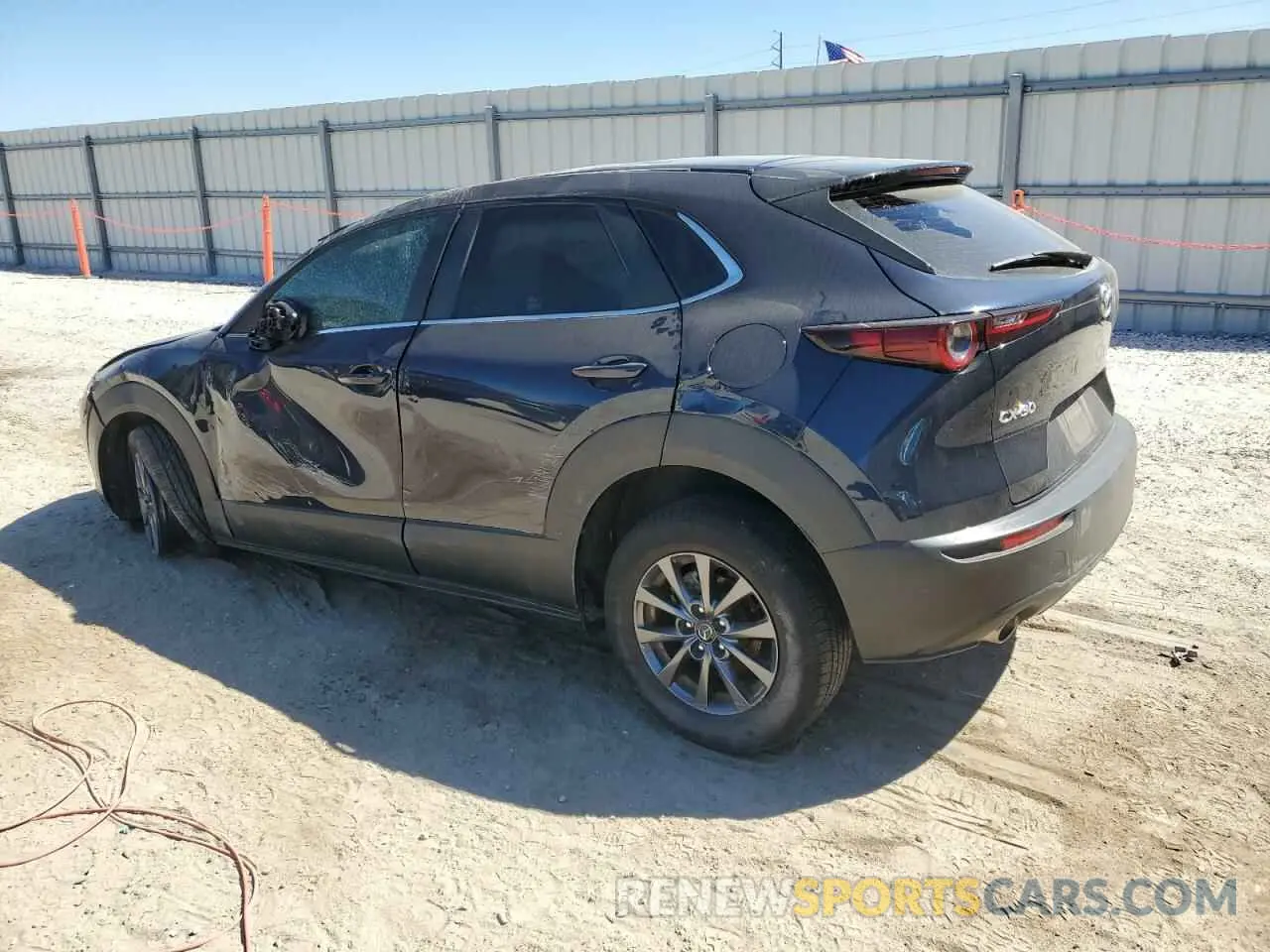 2 Photograph of a damaged car 3MVDMABL5LM103482 MAZDA CX30 2020