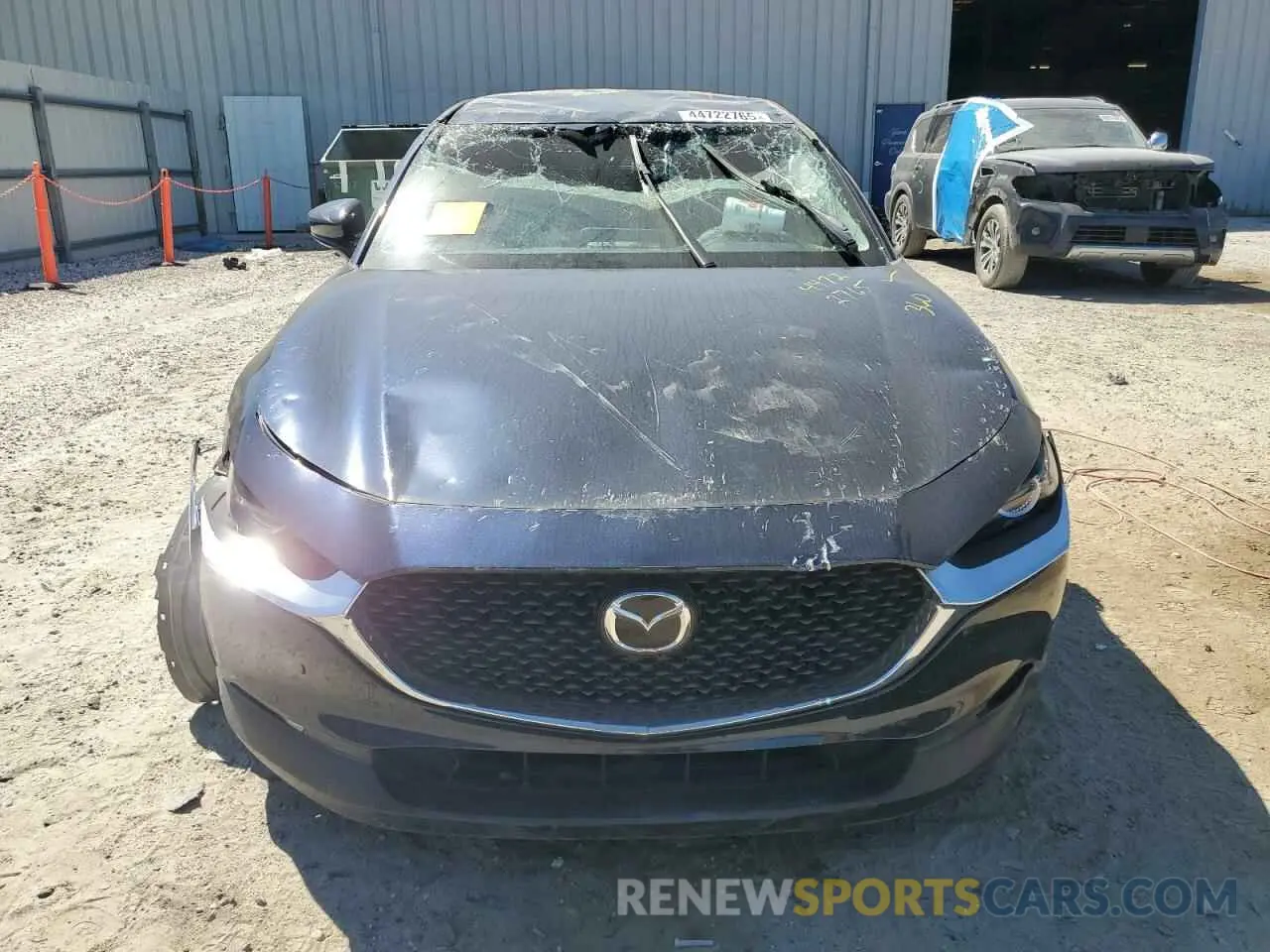 5 Photograph of a damaged car 3MVDMABL5LM103482 MAZDA CX30 2020