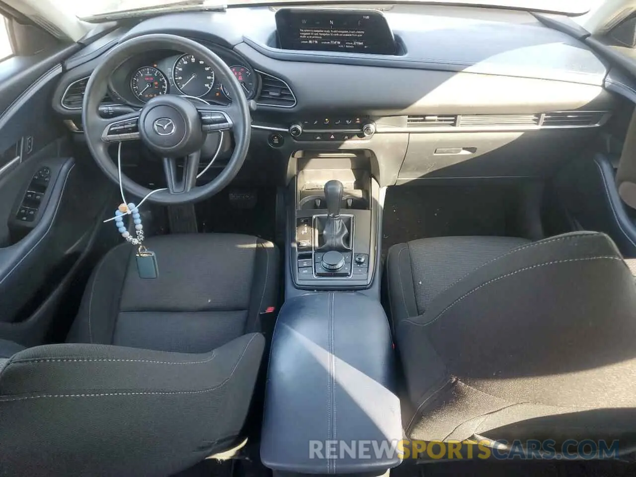 8 Photograph of a damaged car 3MVDMABL6LM114085 MAZDA CX30 2020