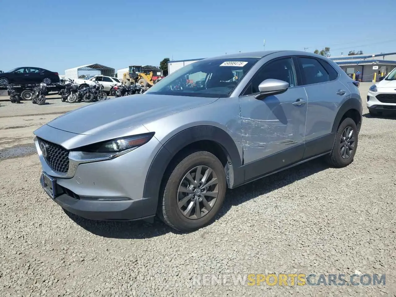 1 Photograph of a damaged car 3MVDMABL8LM135925 MAZDA CX30 2020