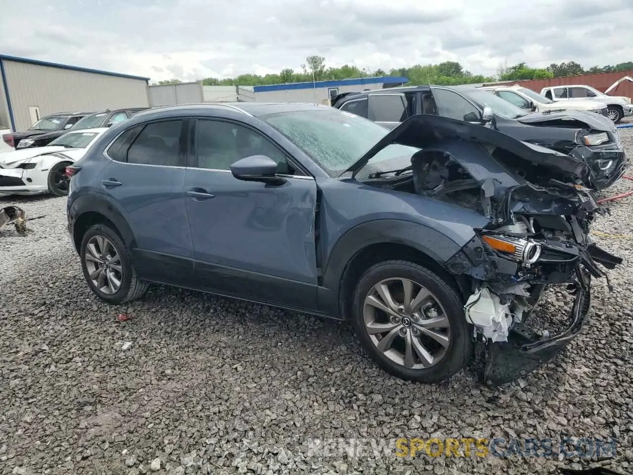 4 Photograph of a damaged car 3MVDMAEMXLM111629 MAZDA CX30 2020