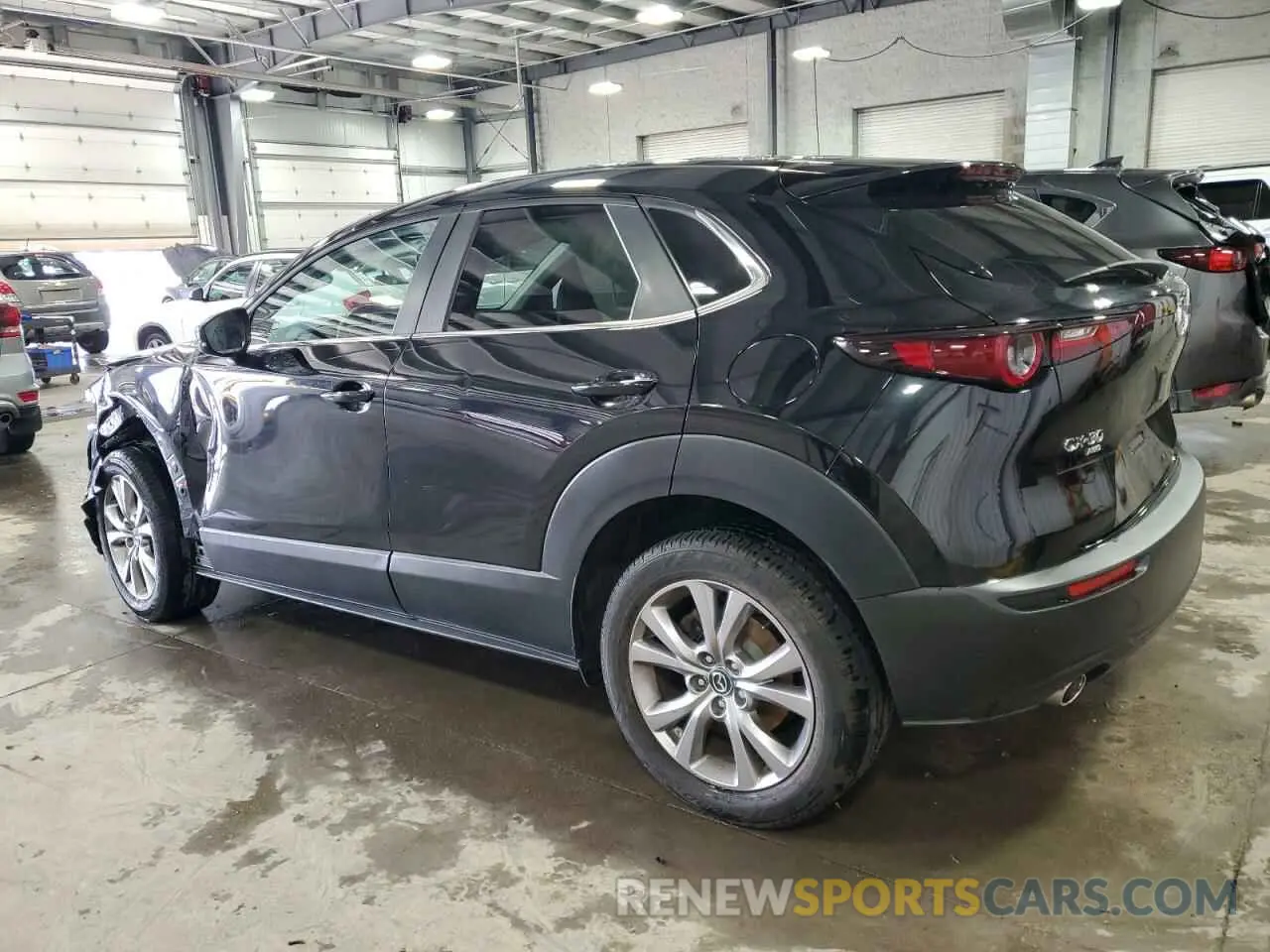 2 Photograph of a damaged car 3MVDMBCLXLM117155 MAZDA CX30 2020