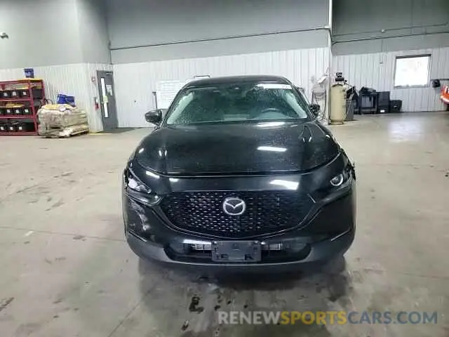 11 Photograph of a damaged car 3MVDMBDL0LM131466 MAZDA CX30 2020