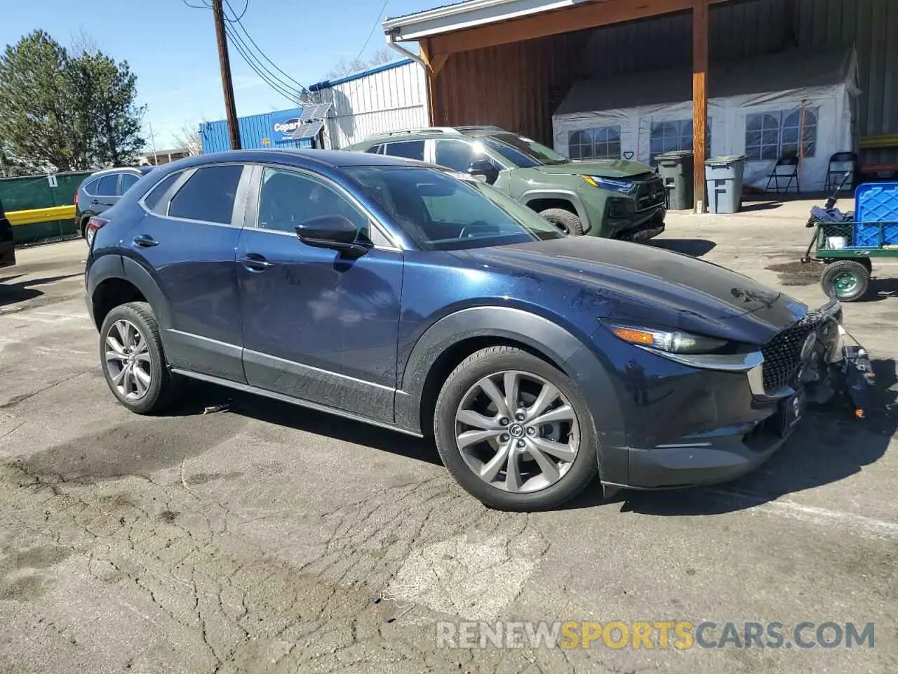 4 Photograph of a damaged car 3MVDMBDL6LM114798 MAZDA CX30 2020