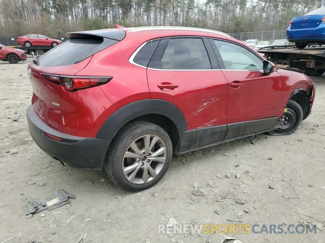 3 Photograph of a damaged car 3MVDMBEM4LM135849 MAZDA CX30 2020