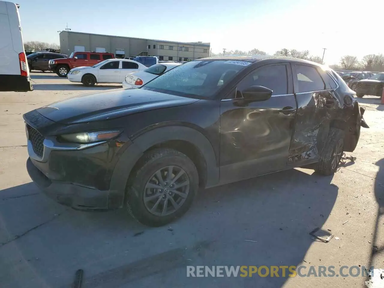 1 Photograph of a damaged car 3MVDMAAL5MM212947 MAZDA CX30 2021