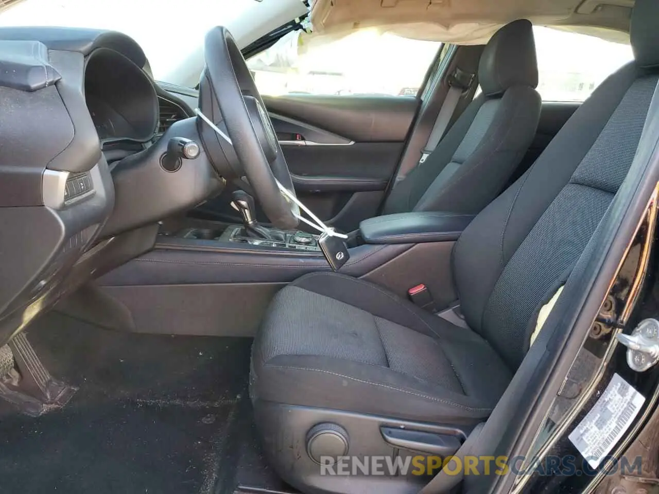 7 Photograph of a damaged car 3MVDMAAL5MM212947 MAZDA CX30 2021