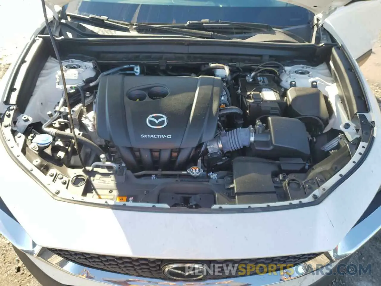 12 Photograph of a damaged car 3MVDMAAL5MM255409 MAZDA CX30 2021