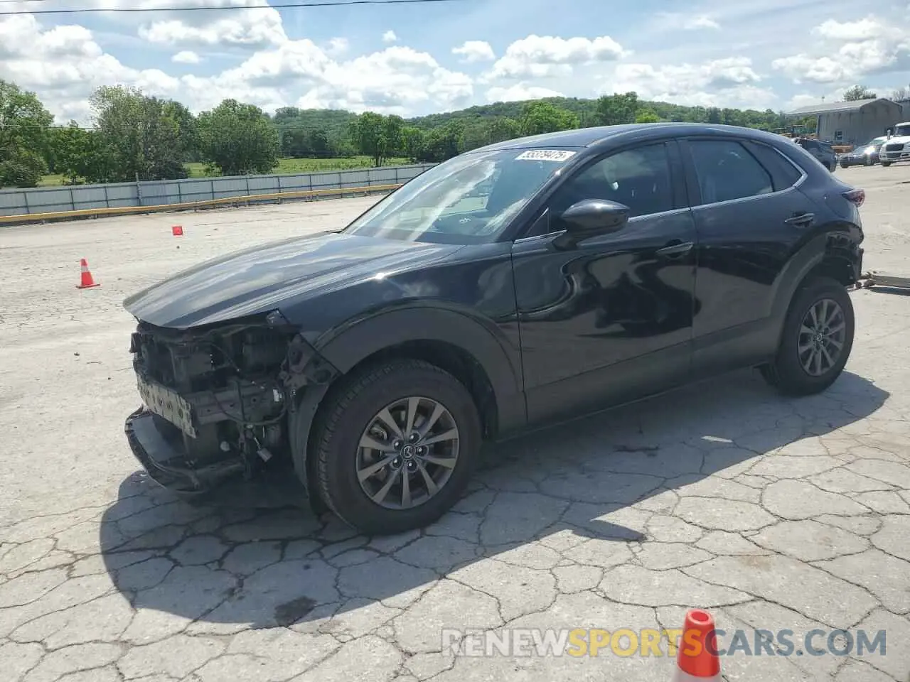 1 Photograph of a damaged car 3MVDMAAL6MM211497 MAZDA CX30 2021
