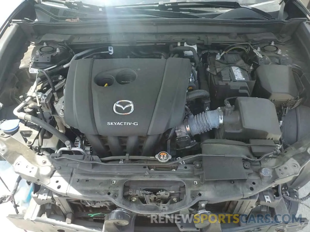 12 Photograph of a damaged car 3MVDMAAL6MM211497 MAZDA CX30 2021