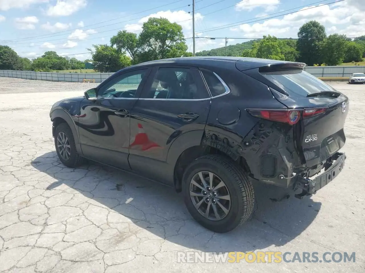2 Photograph of a damaged car 3MVDMAAL6MM211497 MAZDA CX30 2021