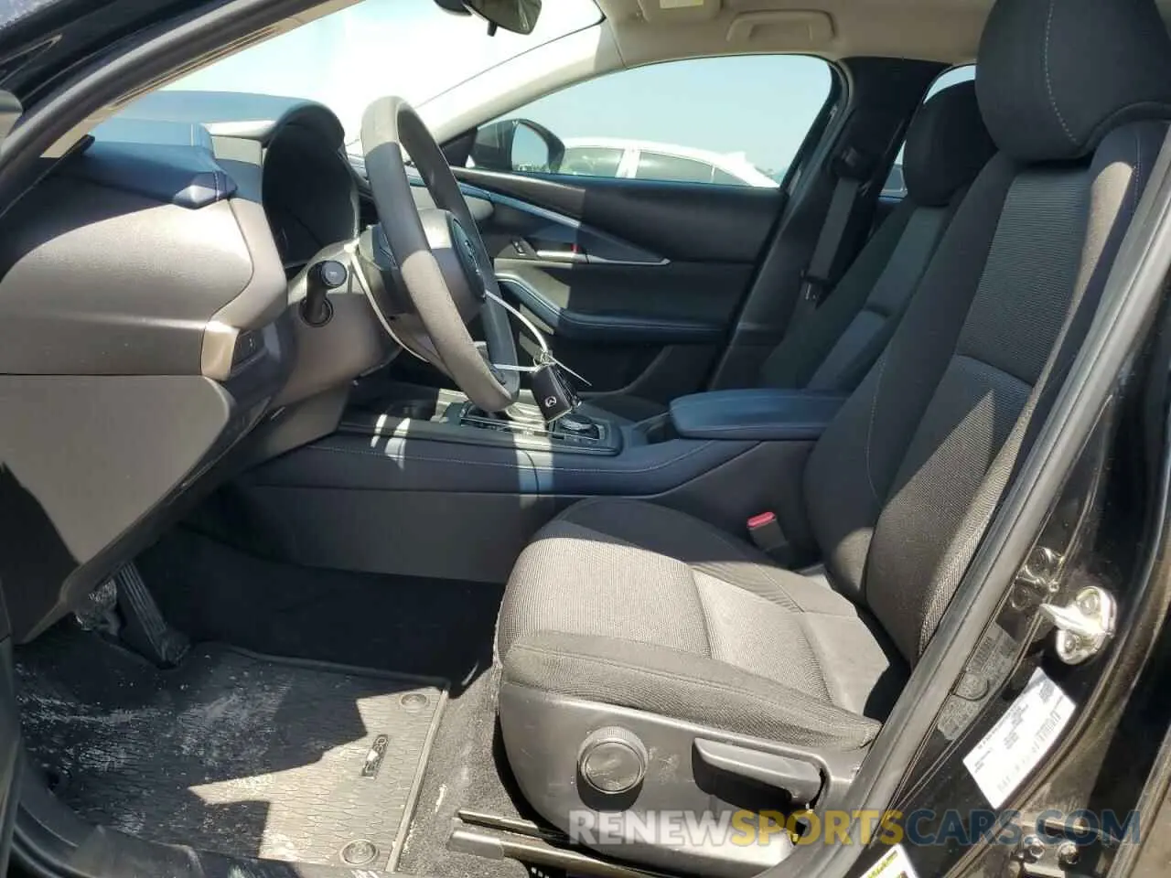 7 Photograph of a damaged car 3MVDMAAL9MM219898 MAZDA CX30 2021