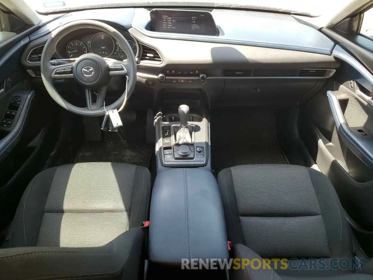 8 Photograph of a damaged car 3MVDMAAL9MM219898 MAZDA CX30 2021