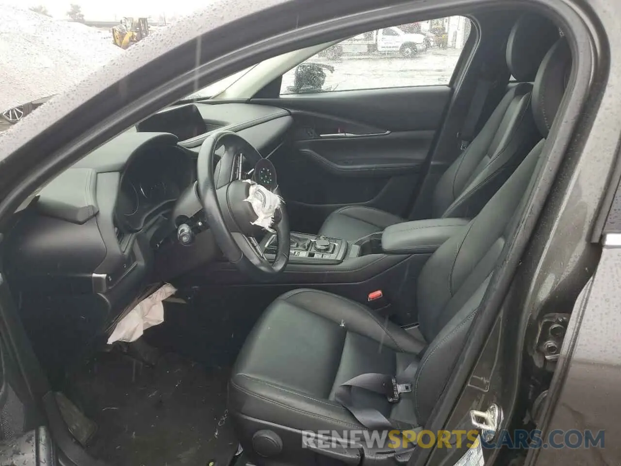7 Photograph of a damaged car 3MVDMABL2MM269749 MAZDA CX30 2021