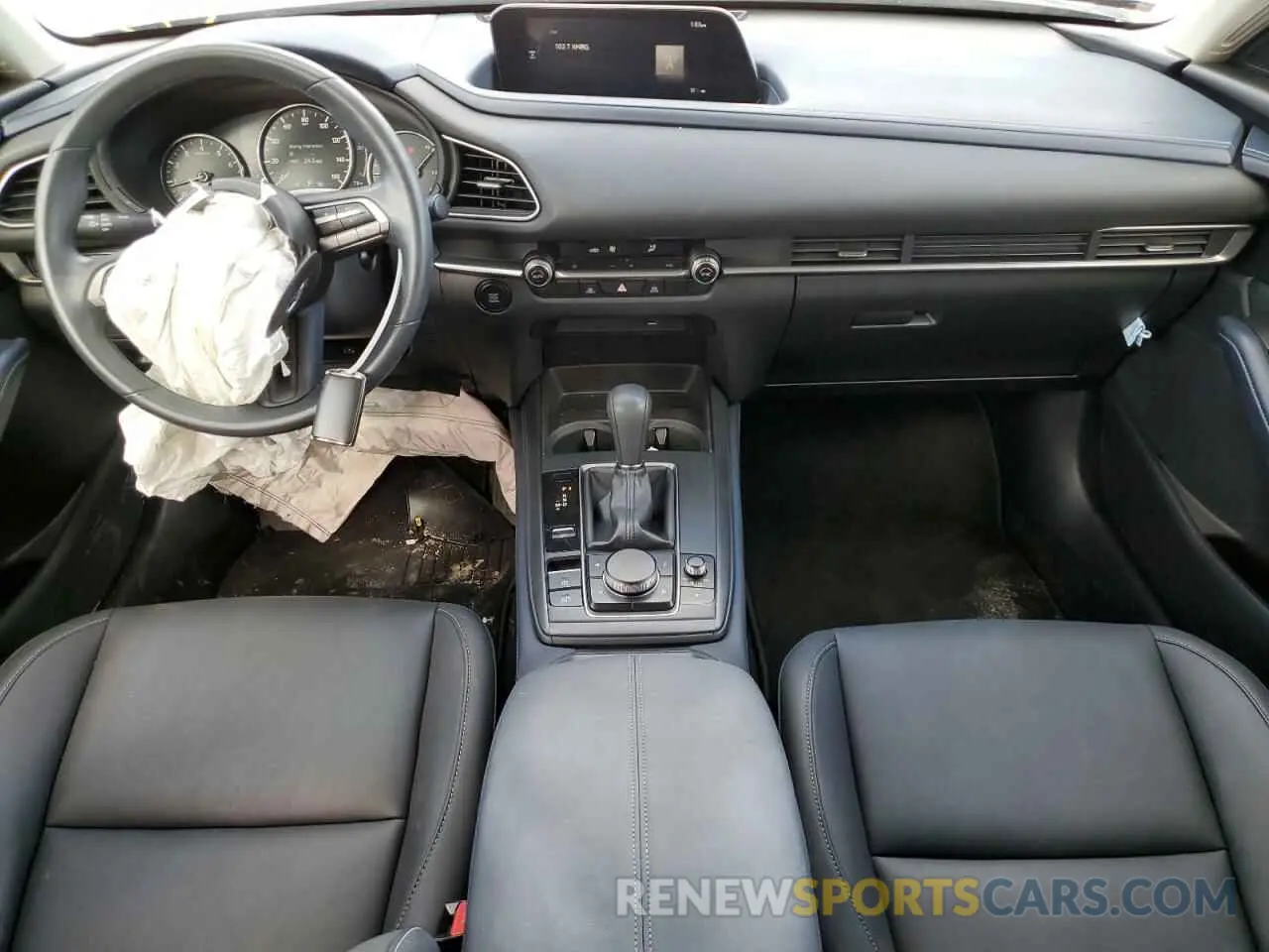 8 Photograph of a damaged car 3MVDMABL5MM211196 MAZDA CX30 2021