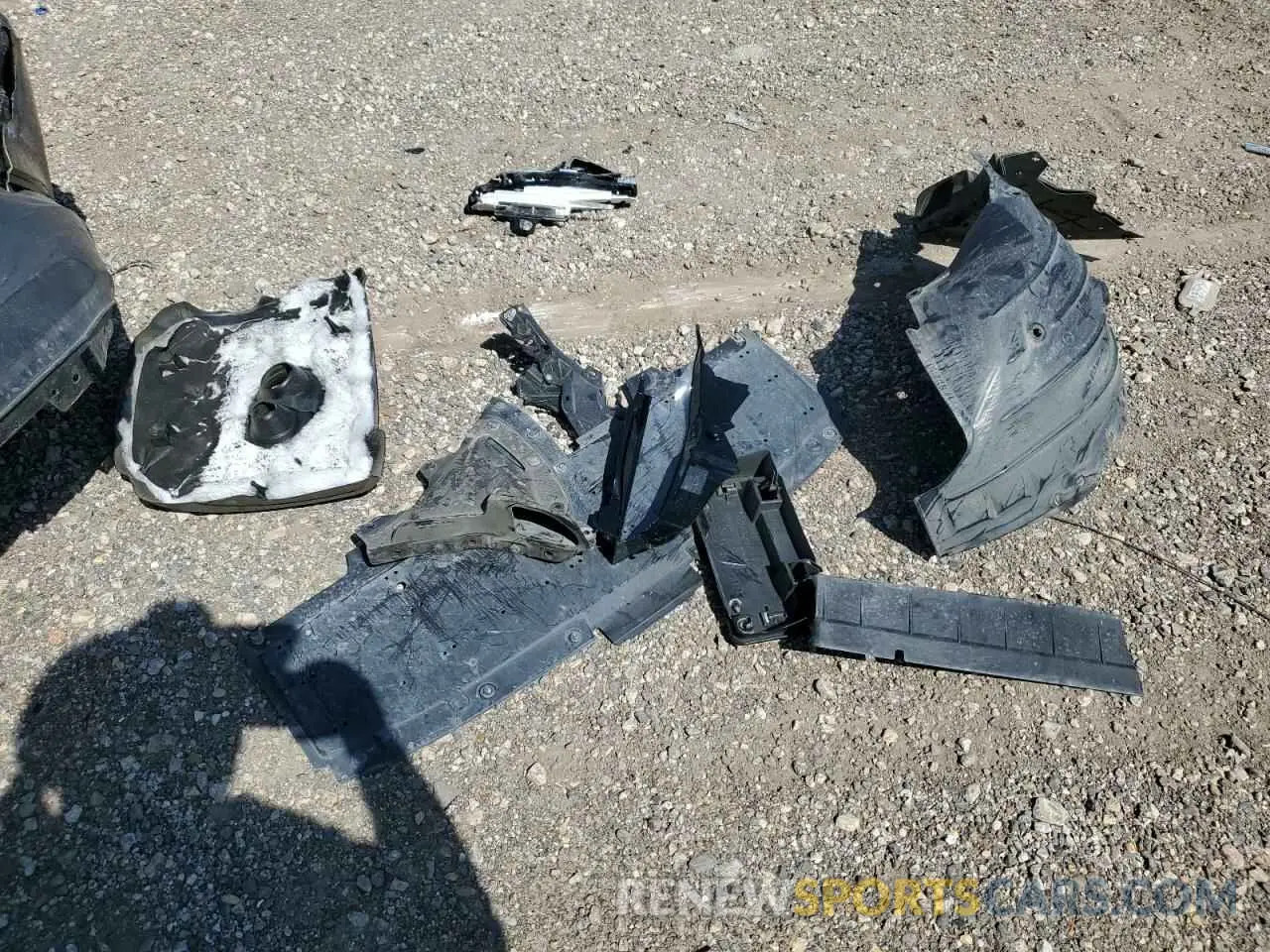 12 Photograph of a damaged car 3MVDMABL6MM202619 MAZDA CX30 2021