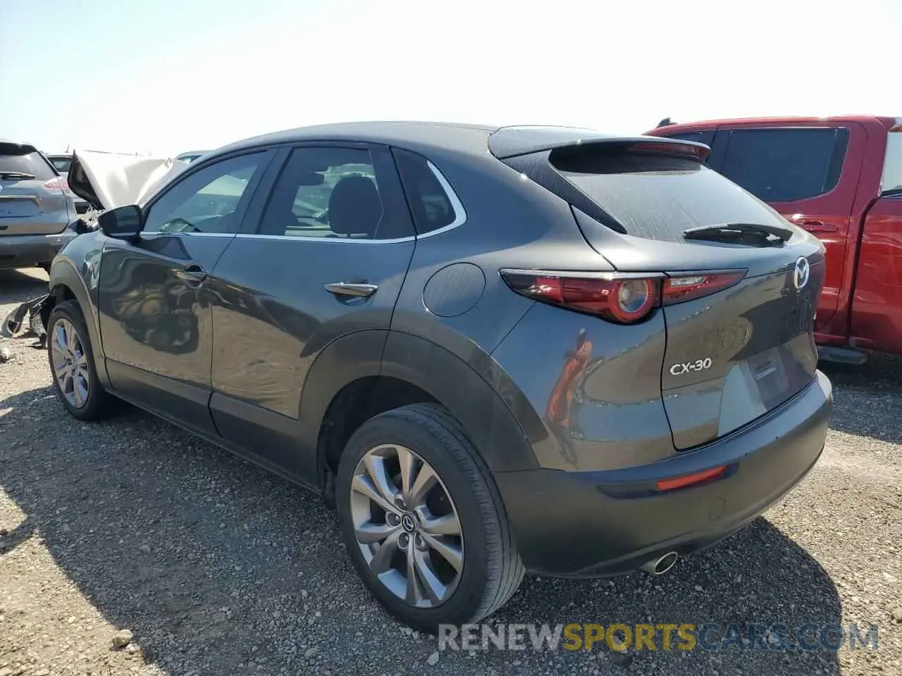 2 Photograph of a damaged car 3MVDMABL6MM202619 MAZDA CX30 2021