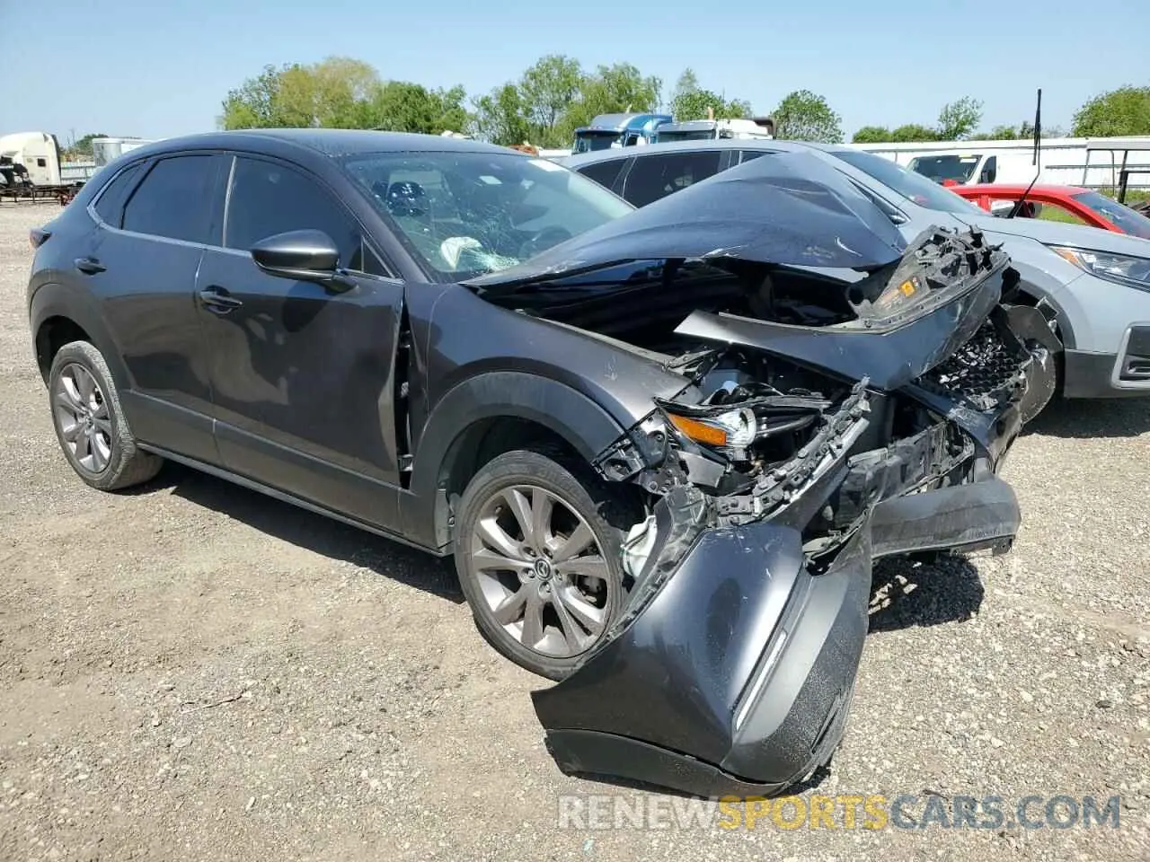 4 Photograph of a damaged car 3MVDMABL6MM202619 MAZDA CX30 2021