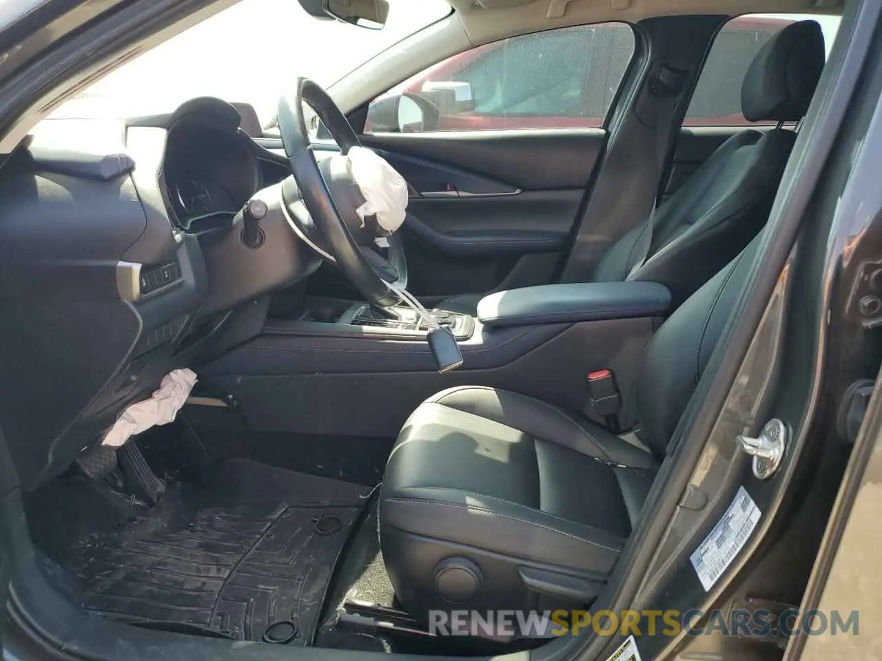 7 Photograph of a damaged car 3MVDMABL6MM202619 MAZDA CX30 2021